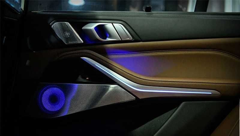 BOWERS WILKINS на BMW X7 G07 сетки с подсветкой (дооснощение)
