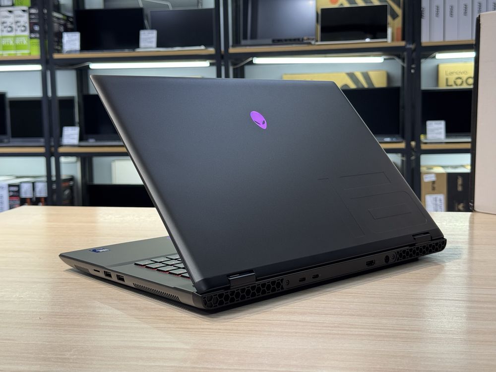 Alienware m16 R2 | Intel Core Ultra 9 185H / RTX4070 | Игровой ноутбук