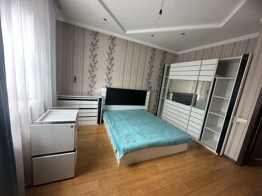 Срочно!!! Продается спаль гарнитур.Без матраса.Польский б/у.