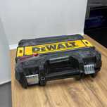 Б296 - Лазерный уровень DeWalt