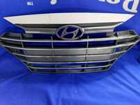 Решетка радиатора Hyundai Elantra