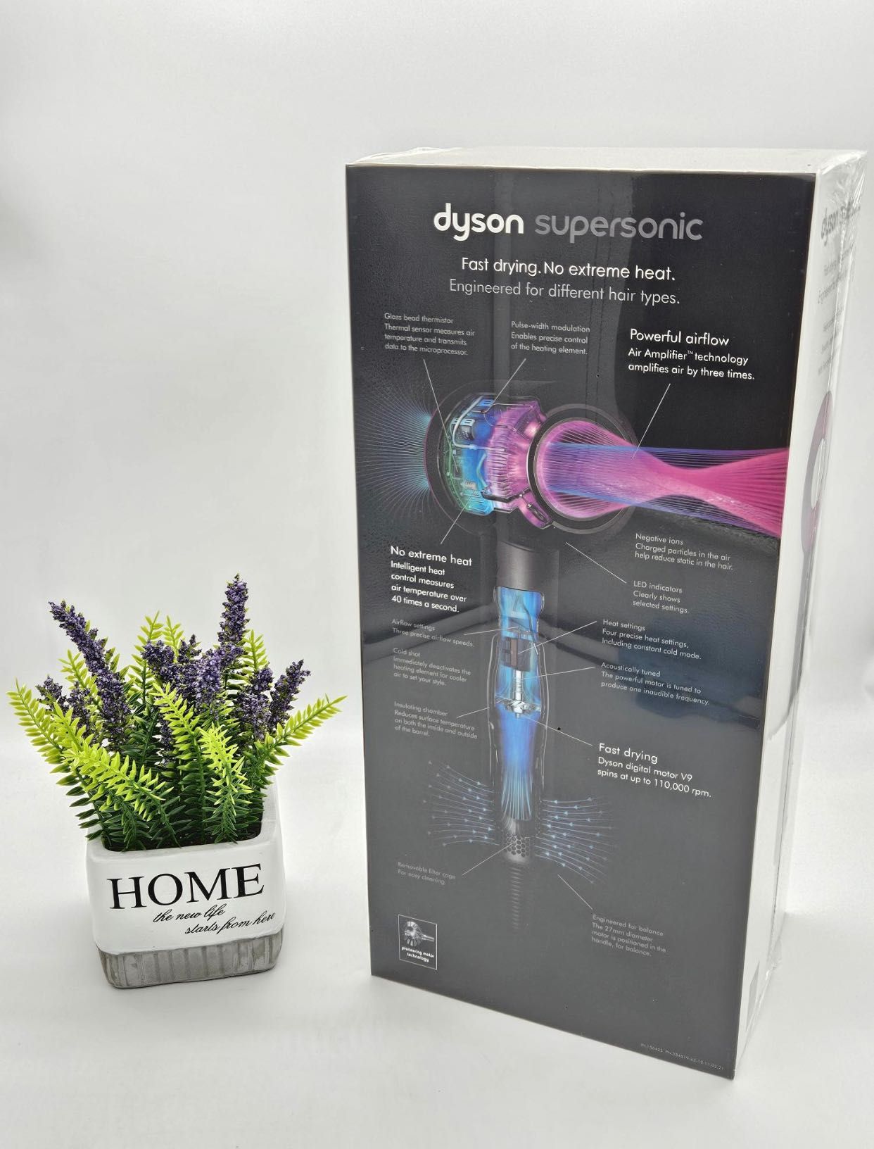 Продам Dyson  Стайлер Фен Новый Профессиональный в цвете Fuchsia