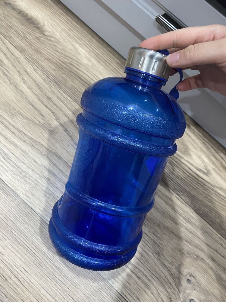Бутылка 2.2л пластик