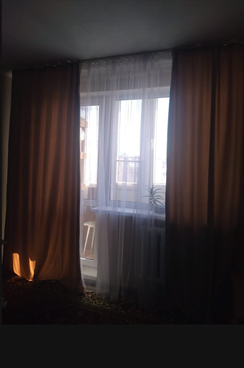 Продаю шторы и тюль для зал