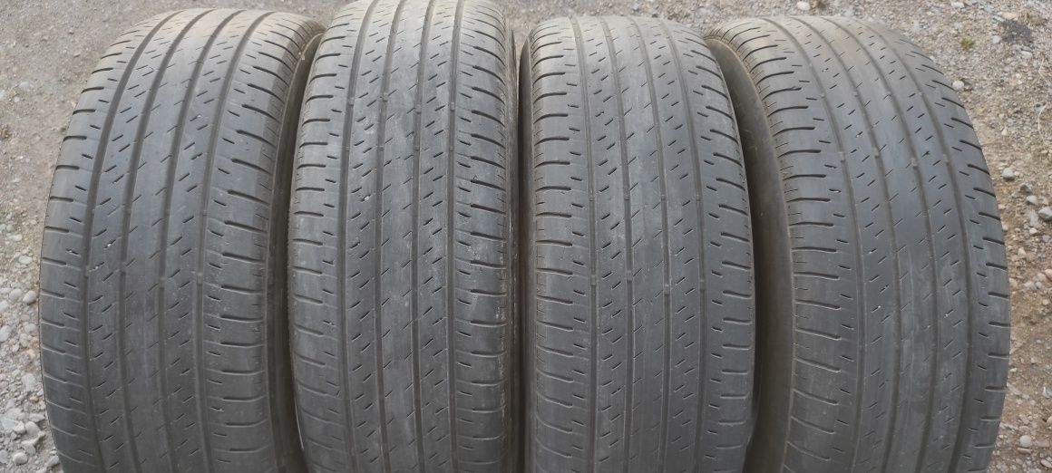 Комплект шин 225/60/18 Bridgestone