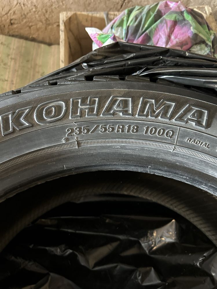 YOKOHAMA 235 , 55 ,R18