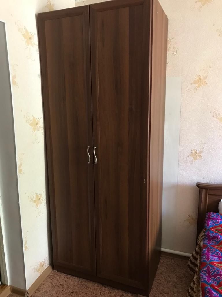 Продам спальный гарнитур