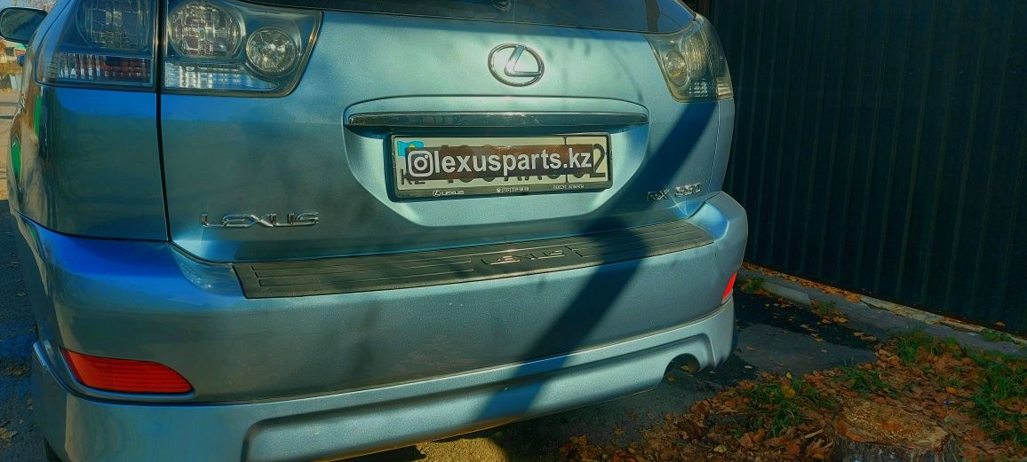 Накладка на задний бампер Lexus Rx300,Rx330,Rx350!