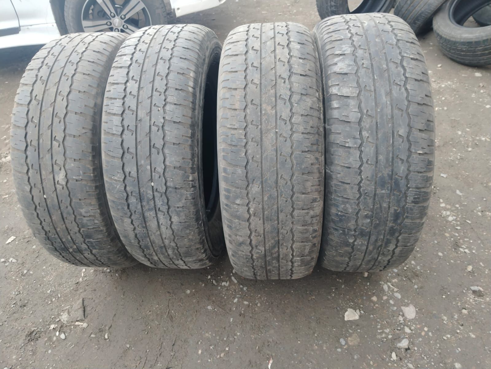 Продам летний шины