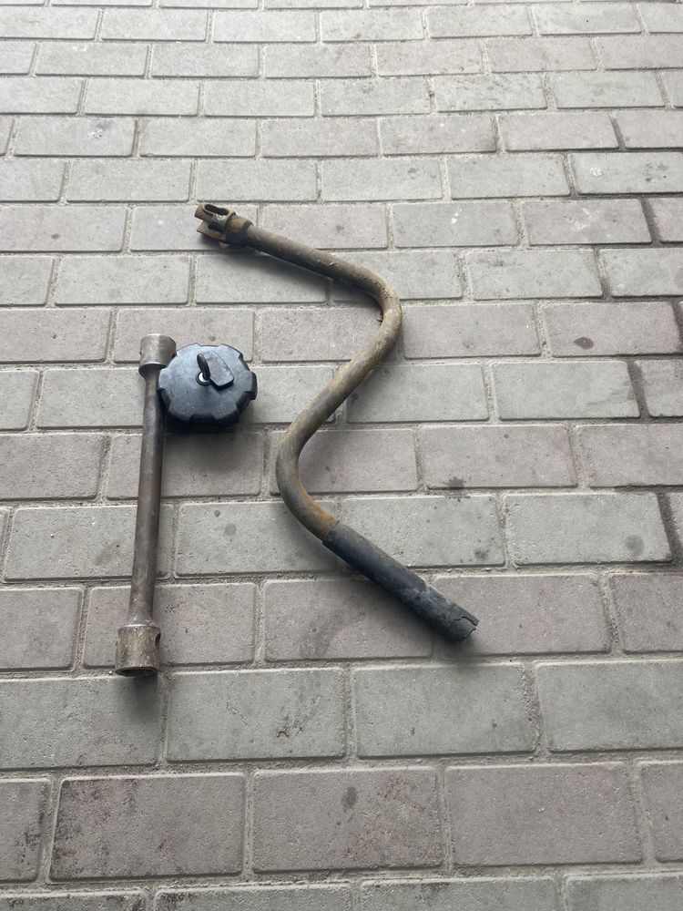 Запчасти на прицеп б/у и автомобиль все что на фото