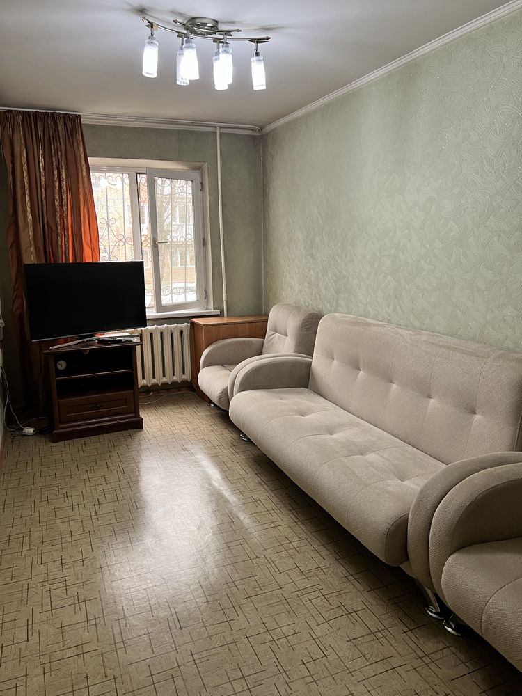 Продам 2-комнатную квартиру