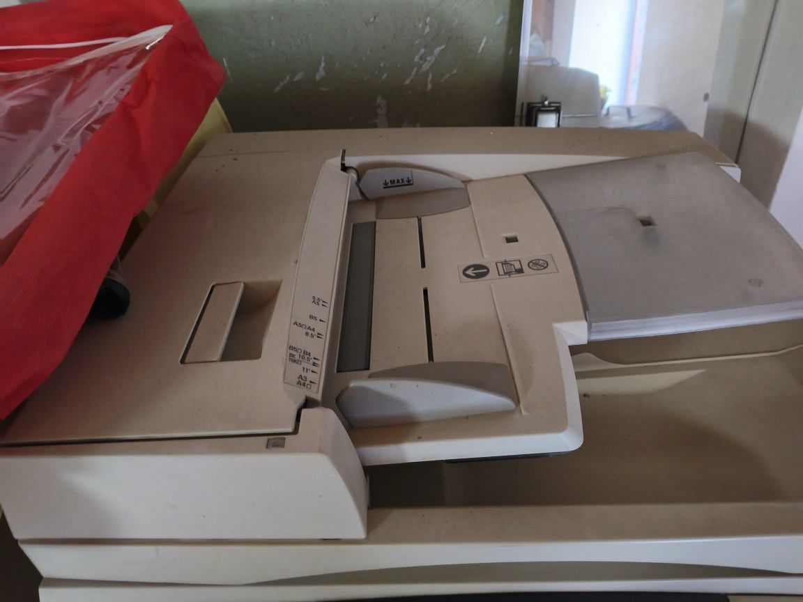 Продам принтер 100 000