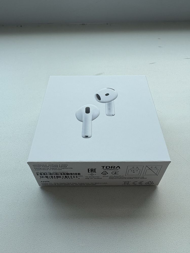 Наушники Apple AirPods 4 with Active Noise Cancellation