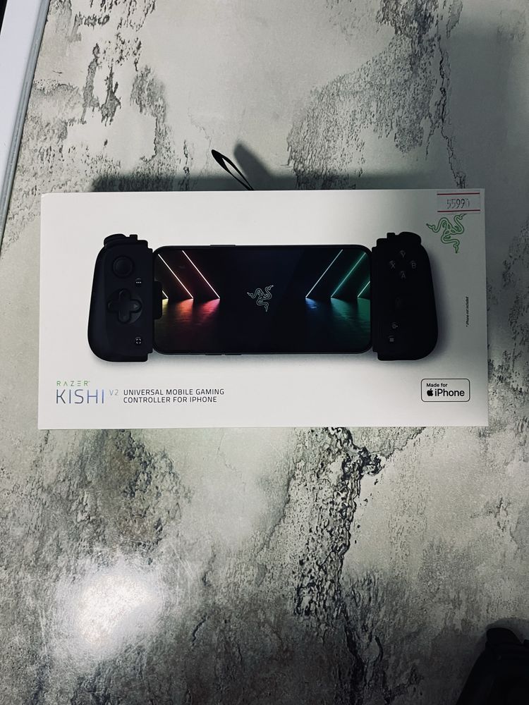 Продам игровой джостик Razer Kishi V2.