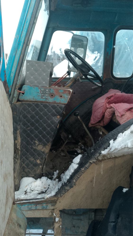 Продам МТЗ 80 с комплектом