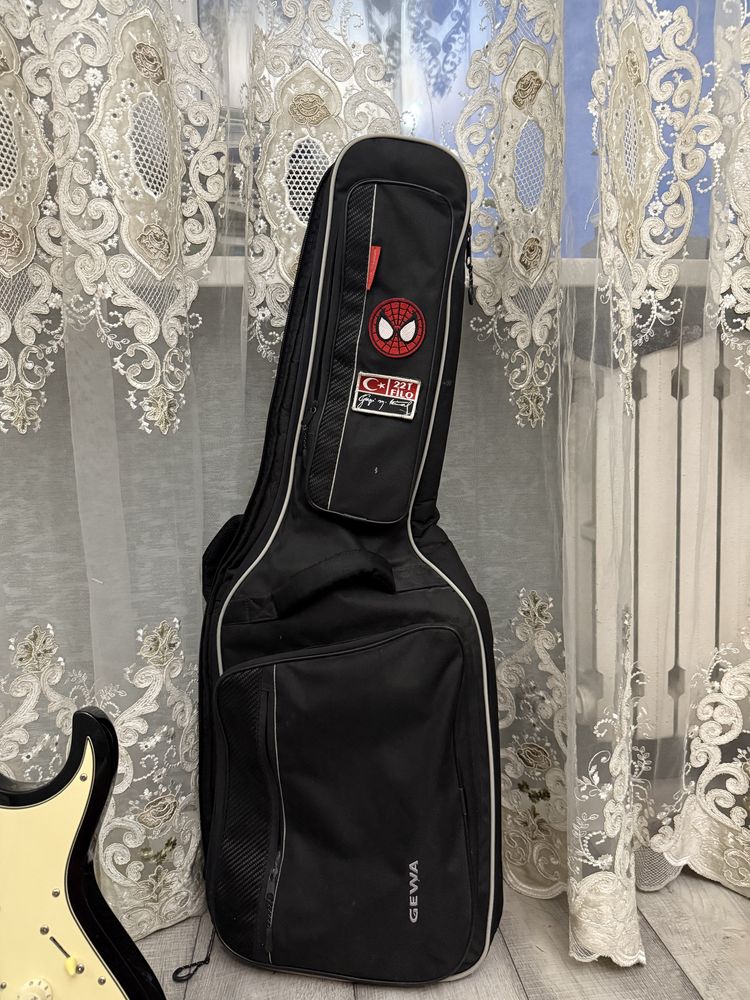 электрогитара Cort G210