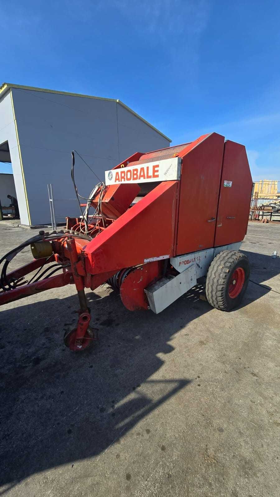 Пресс-подборщики рулон с Европы Metal Fach, Claas Rollant на гарантии