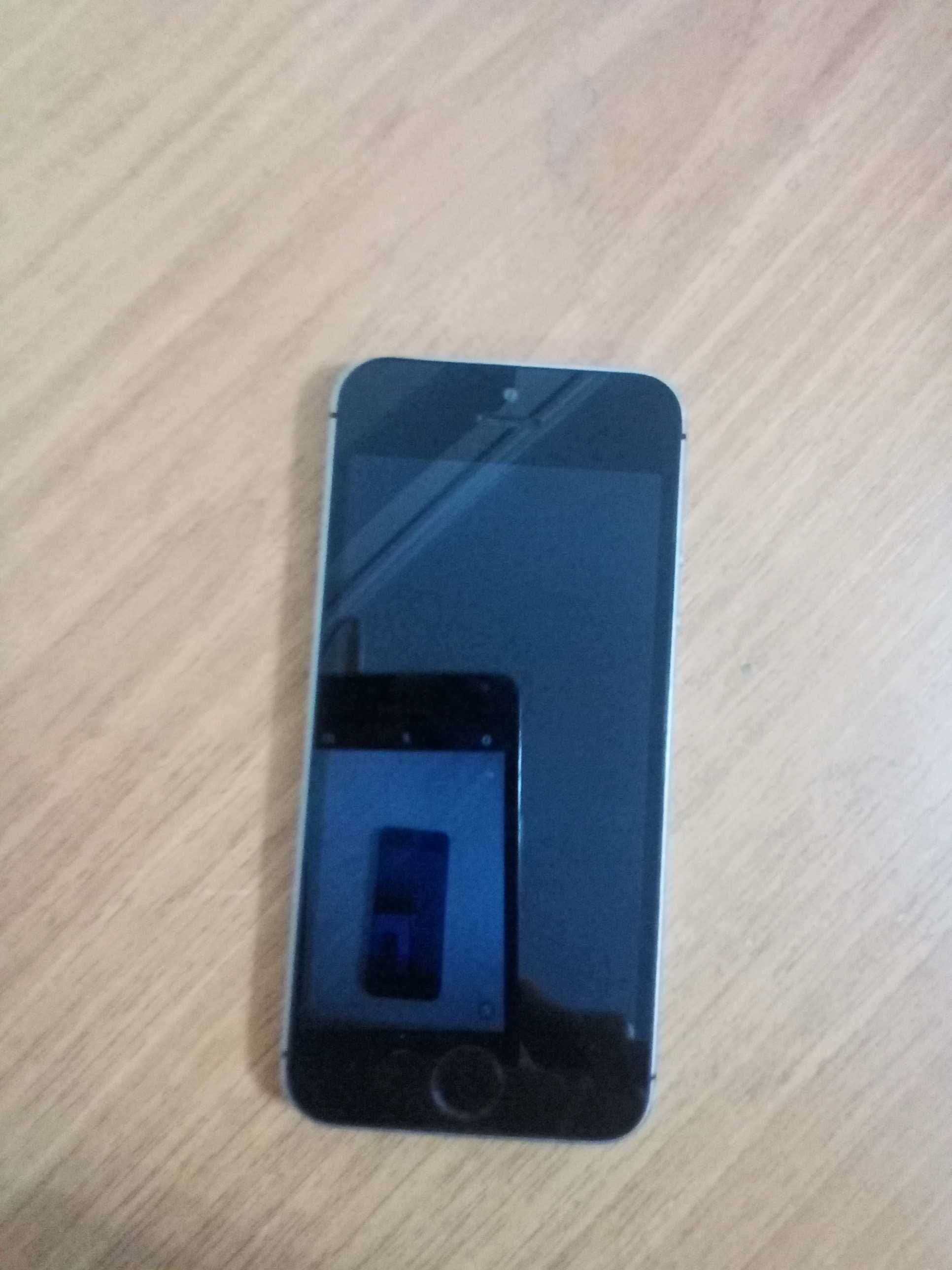 IPHones 5SE продам