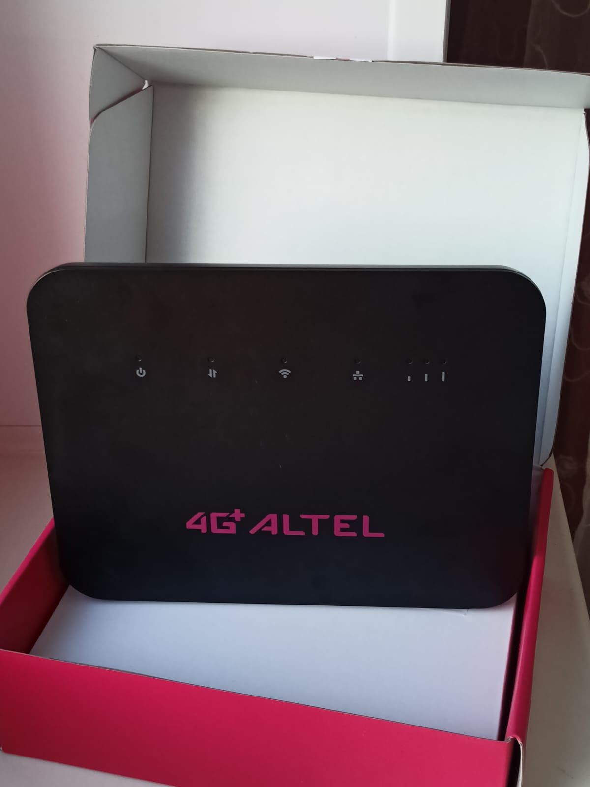 Продам Роутер ALTEL 4G