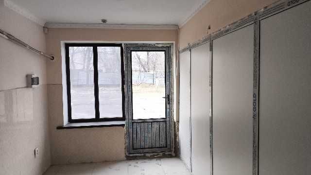 пластиковые окна двери и витражи