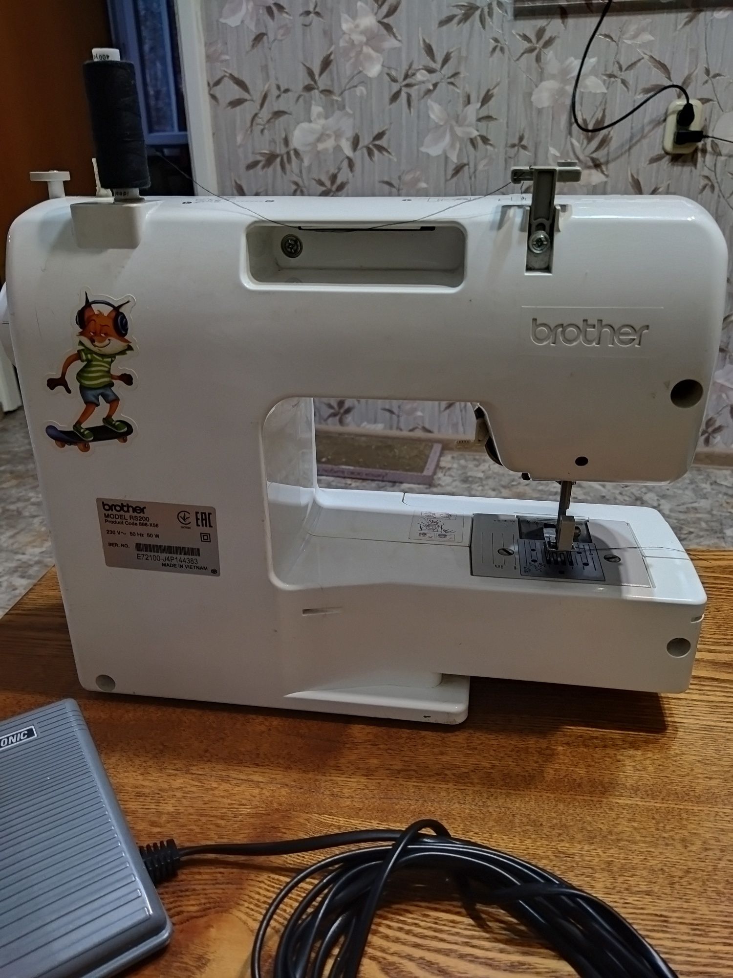 Швейная машина Brother rs200