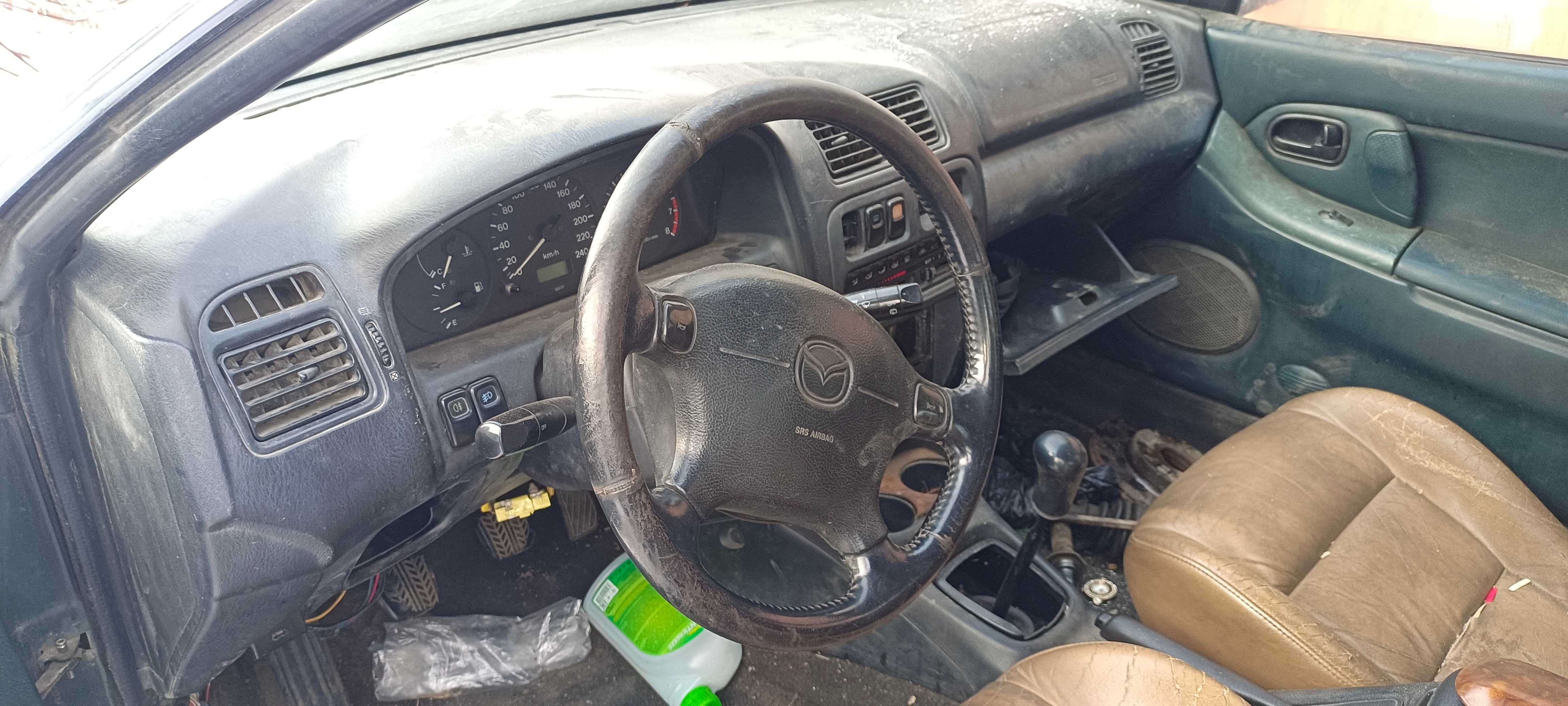 Mazda 323 на разбор