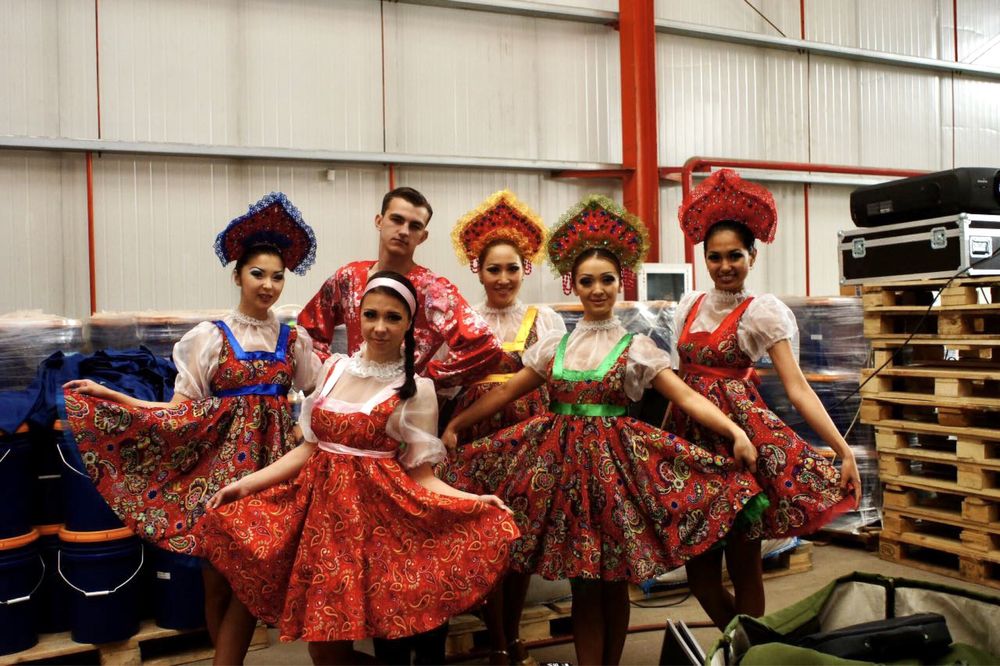 Прокат костюмов и реквизита