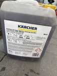 Активное чистящее средство karcher