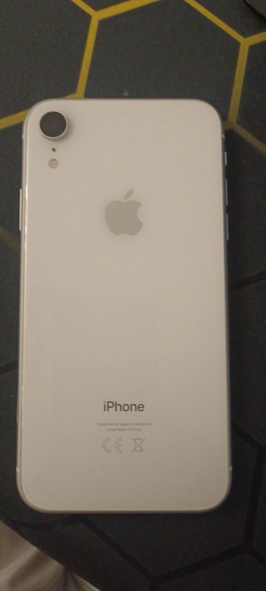 Iphone xr хорошом состояний