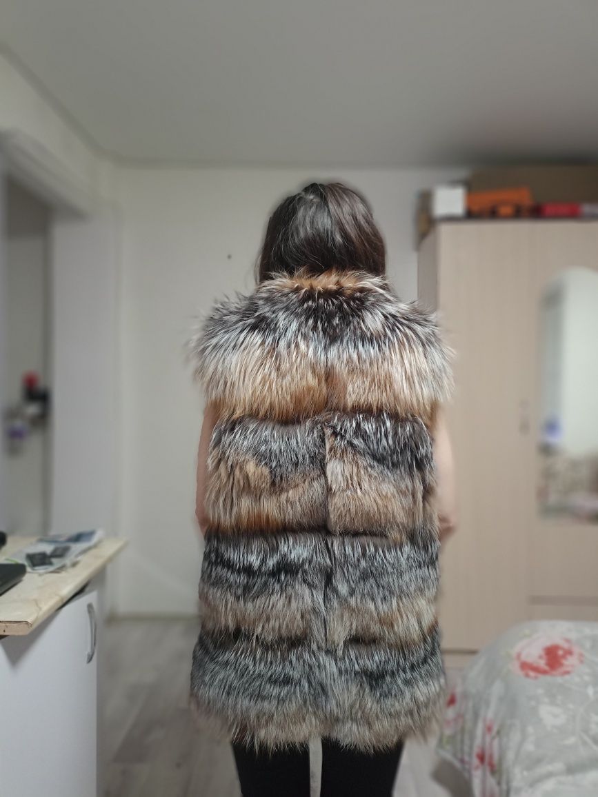 Продам шубу лиса