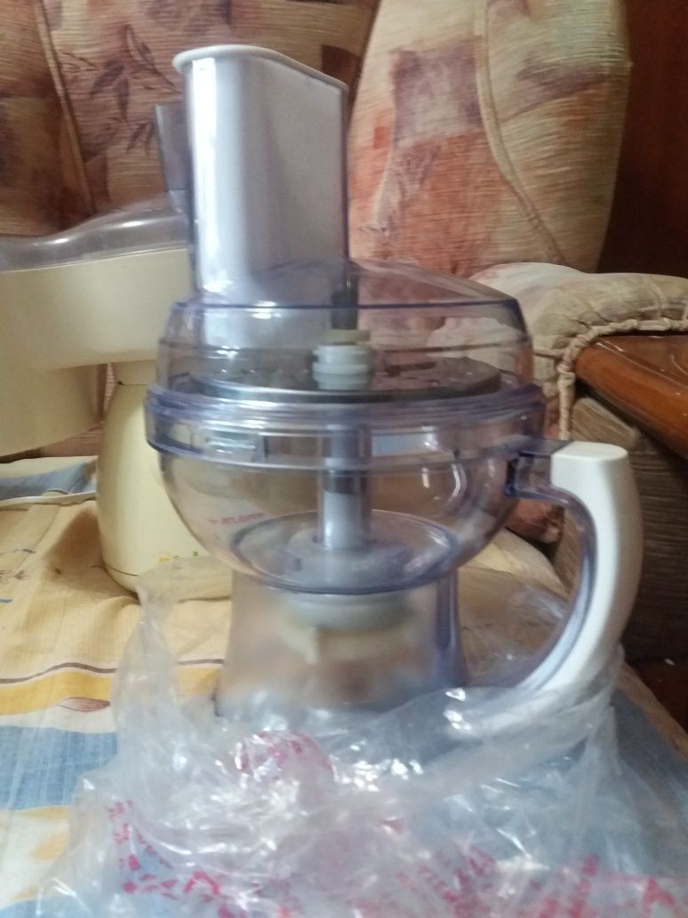 Кухонный комбайн