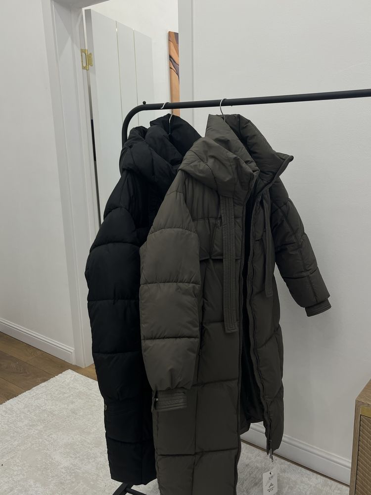 Продам зимние куртки и шапки