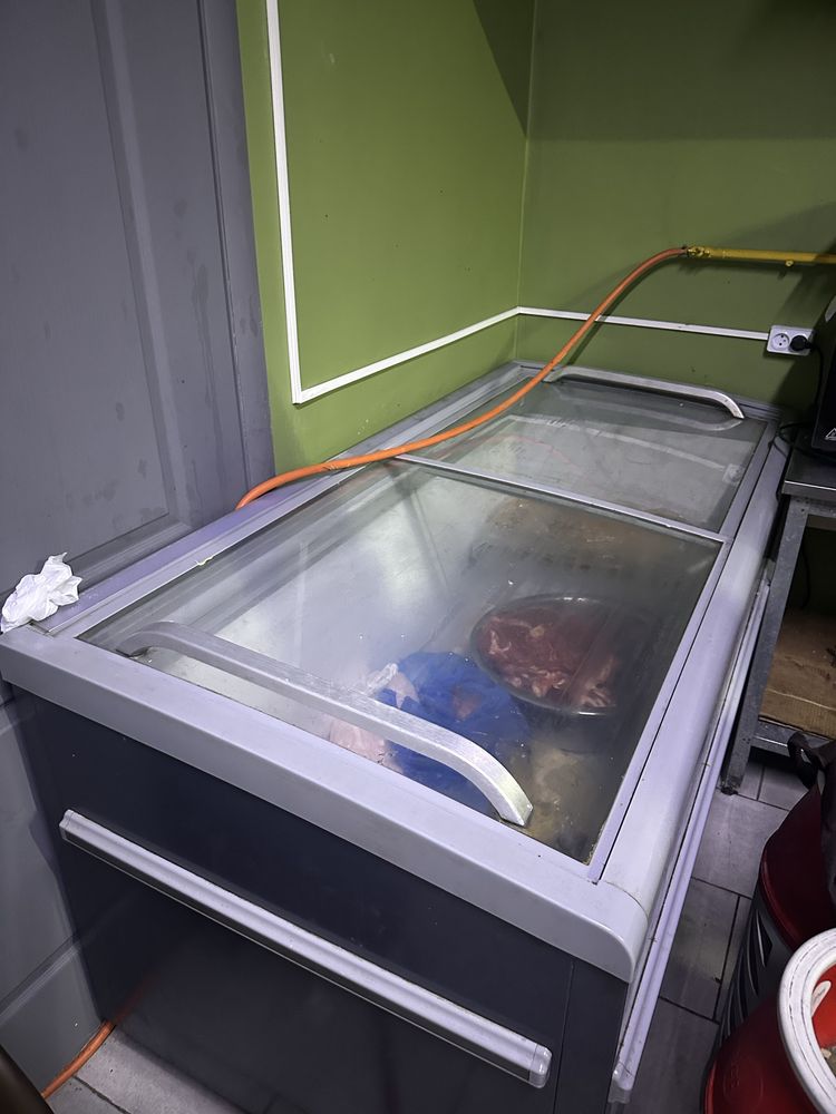 Морозильник Leadbros 620 л синий