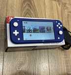 Nintendo Switch Lite (синий) — в отличном состоянии