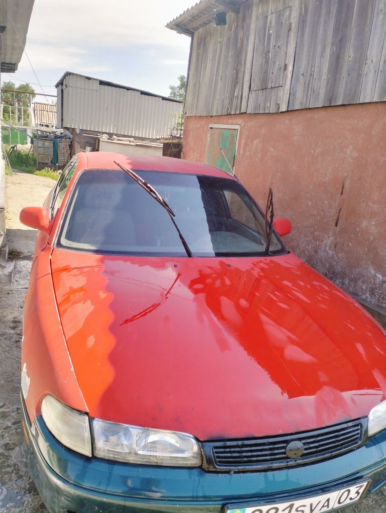 Продам машину Мазда Кронос 626