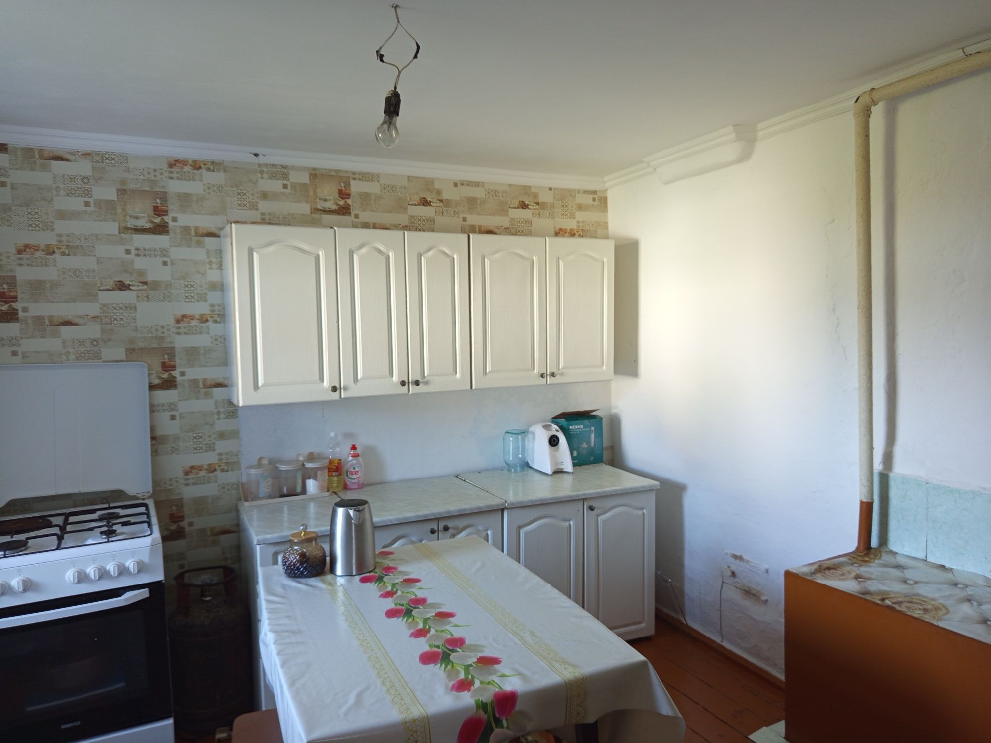 Продам дом 3 комнатная село Новопокровка
