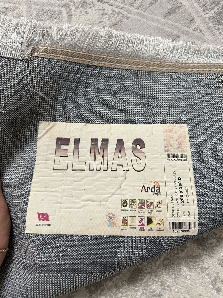 Продам ковер 2*3