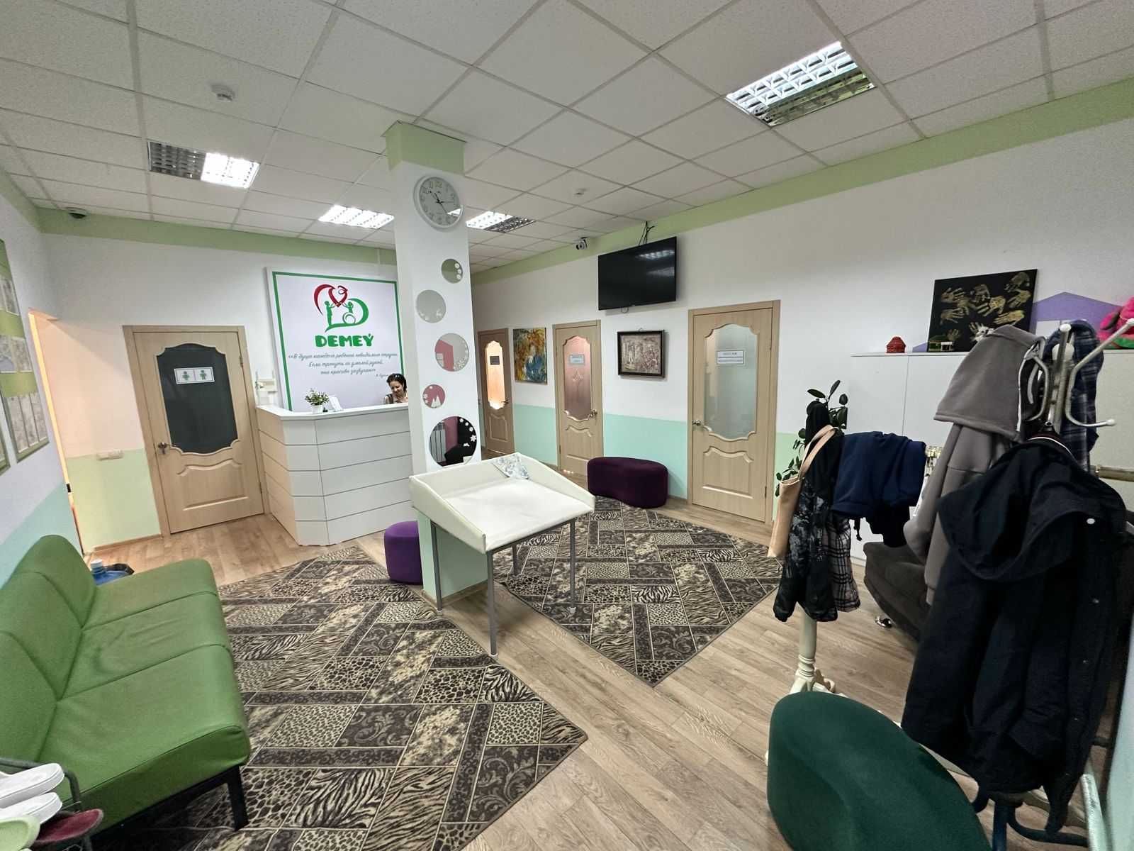 В продаже коммерческое помещение 270 м2 Потанина 27/2