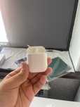 Кейс airpods 1 только кейс