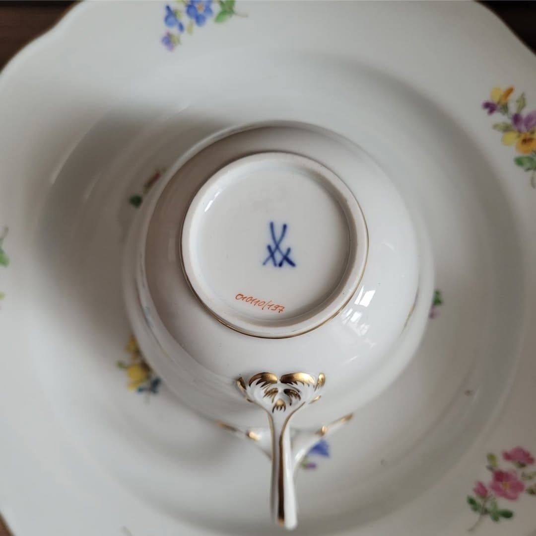 Антикварный чайный сервиз от Meissen