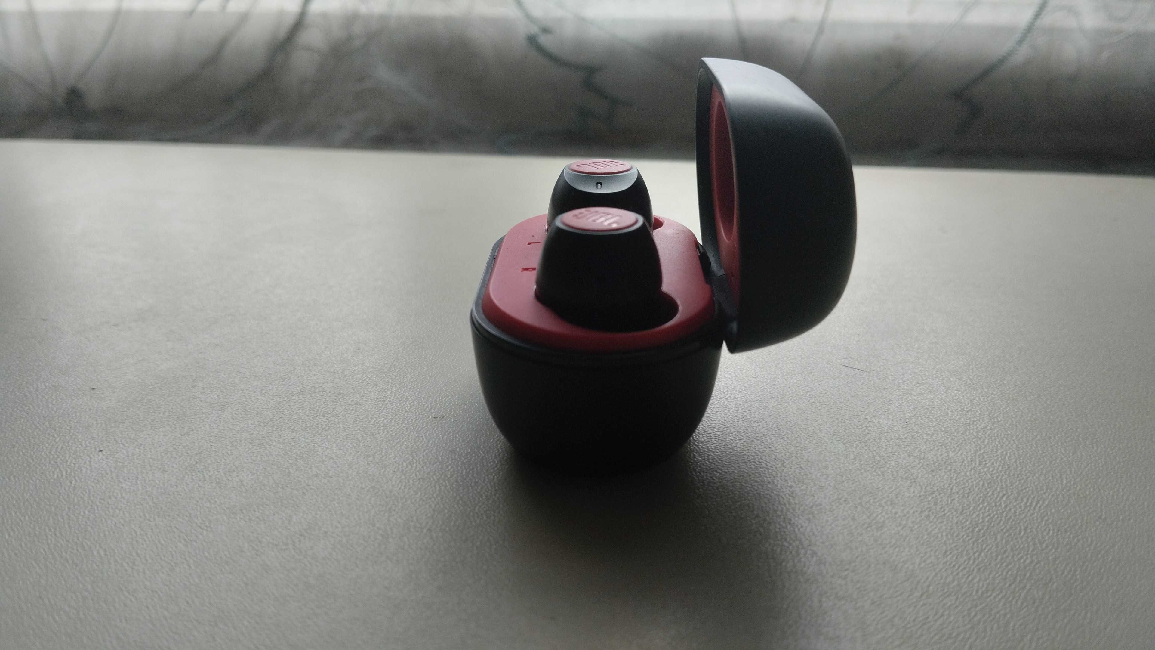 Продам без проводные наушники  в хорошим состоянием, JVL  tune 115tws.