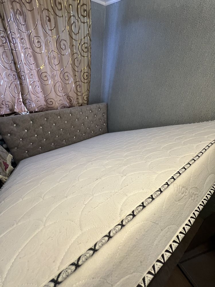 Спальное гаринтур