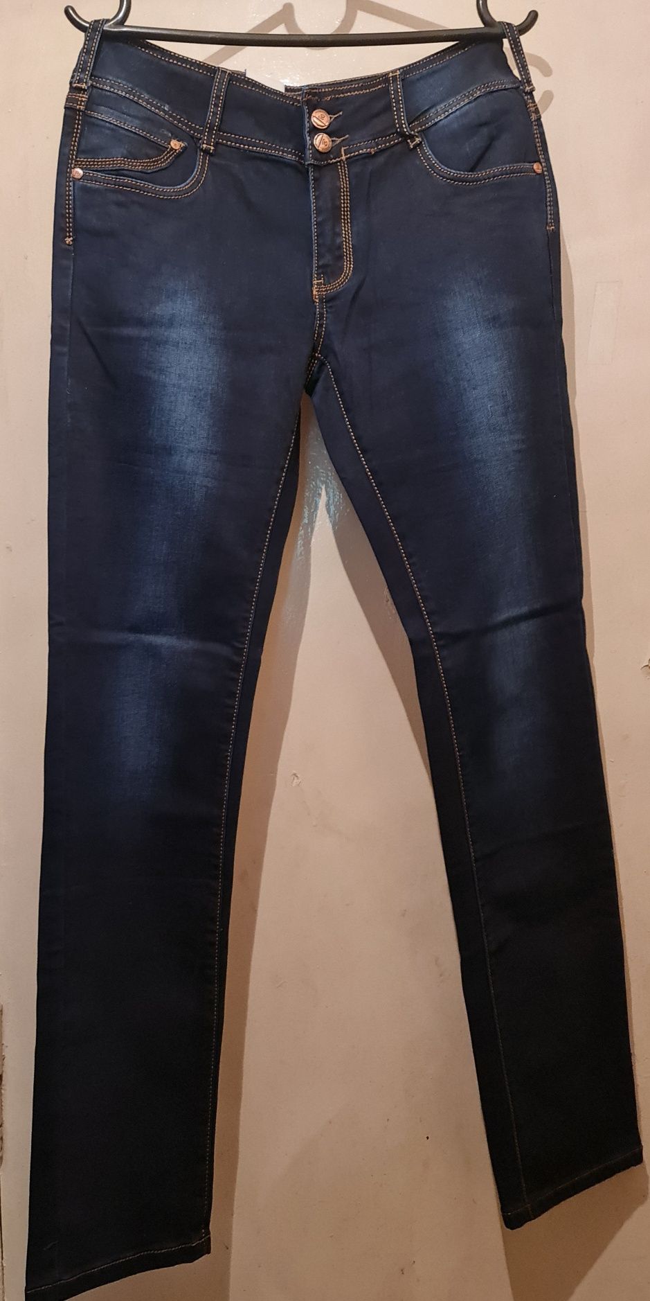 Джинсы Zara, две пары, рр 38 (46)