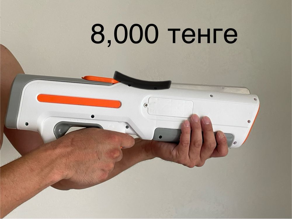 Игрушечные водяные бластеры