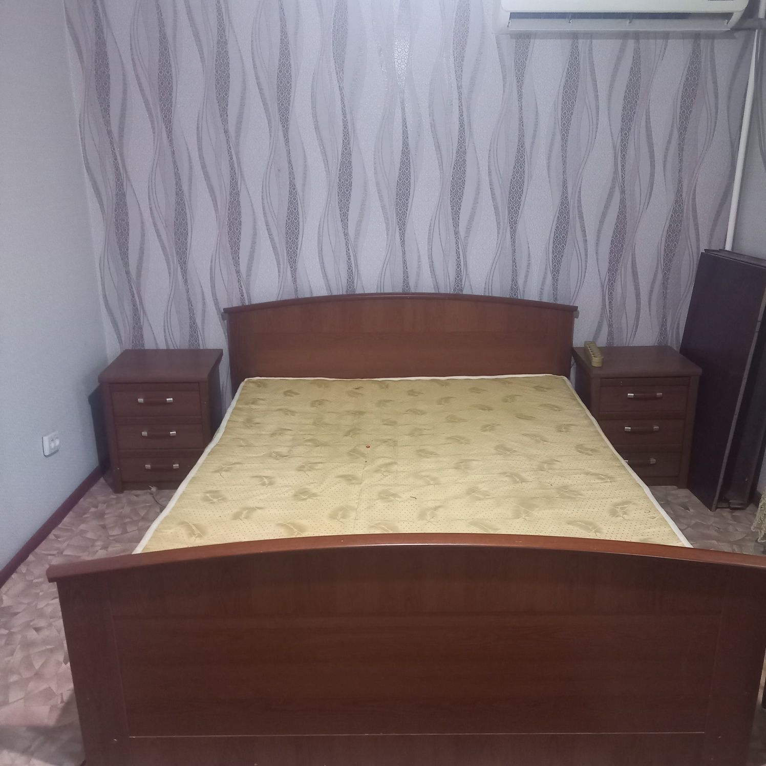 Продам кровать двухспалка