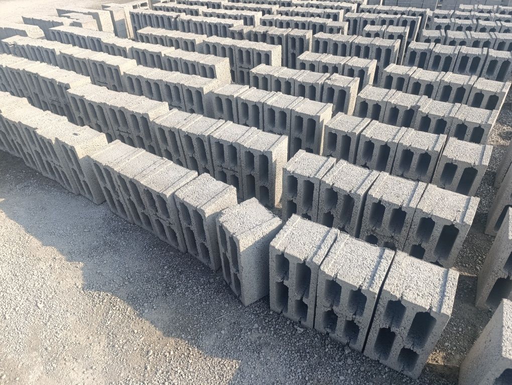 Пескоблок стеновой, заборный