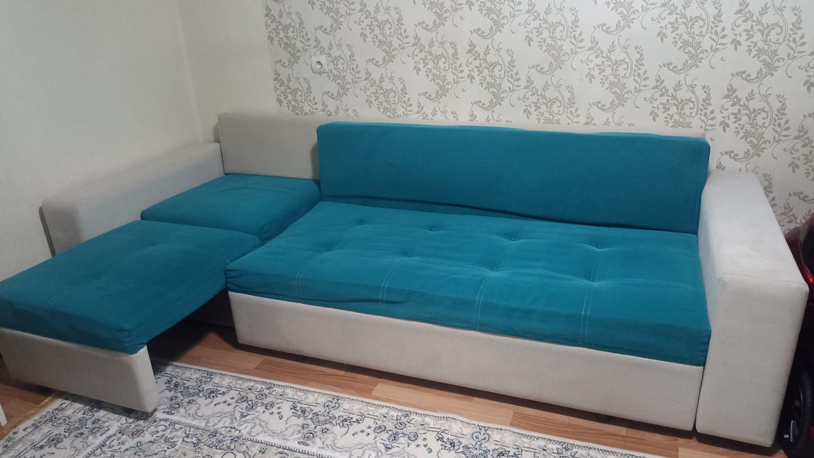 Продам мягкий уголок.