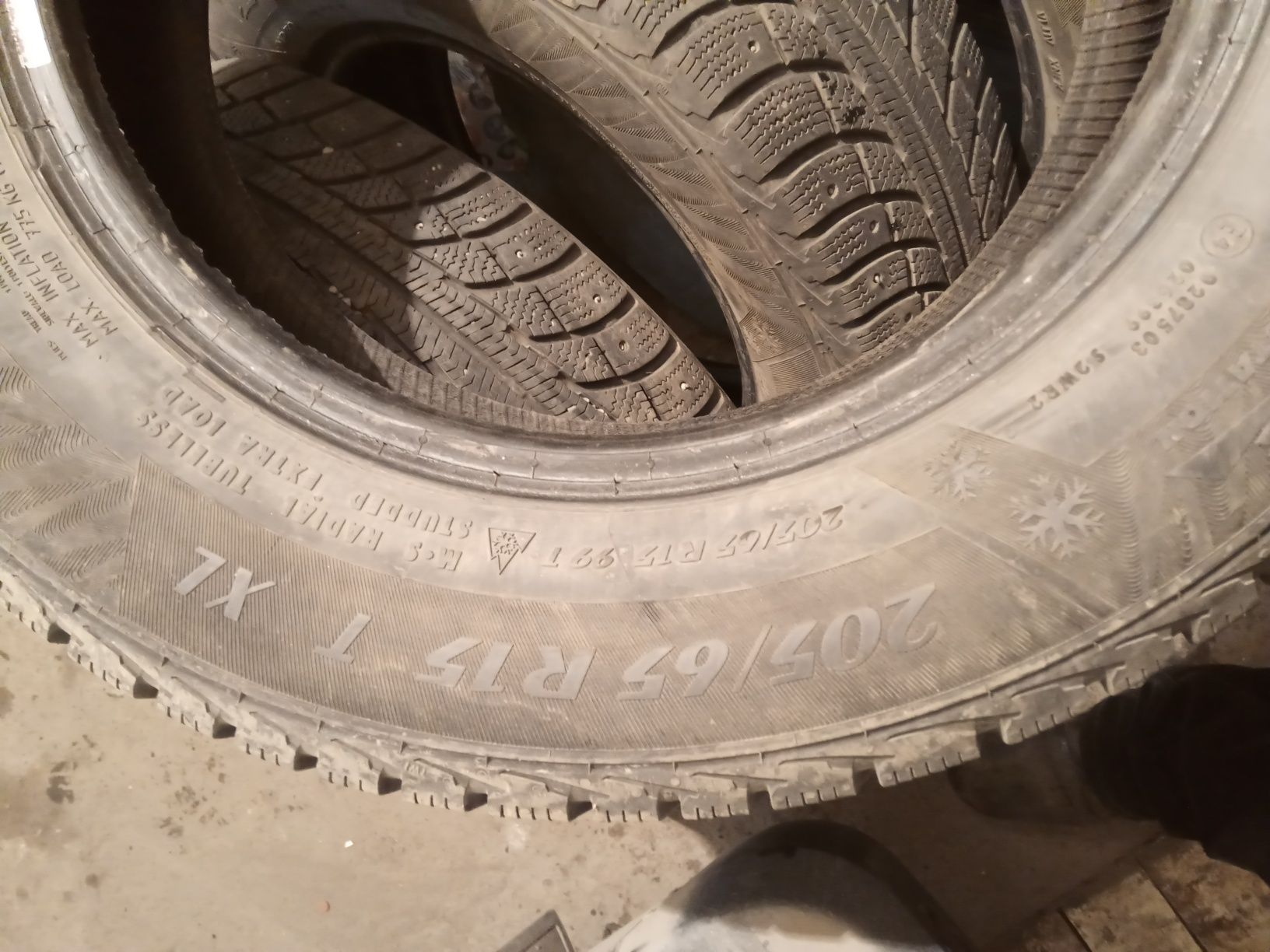 Продам зимние резину