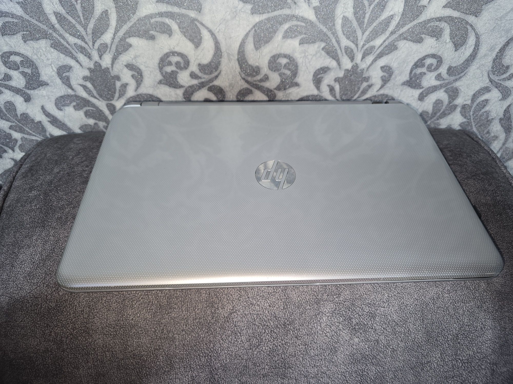 Ноутбук hp pavilion в хорошем состоянии
