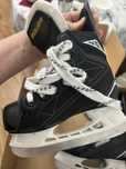 Хоккейные коньки bauer